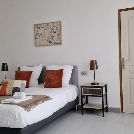 Au Pied De Sancerre Logement Cosy Сент-Сатюр Экстерьер фото
